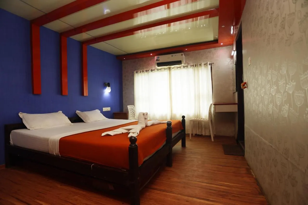 Harmony Houseboats Hotel Alappuzha Botel