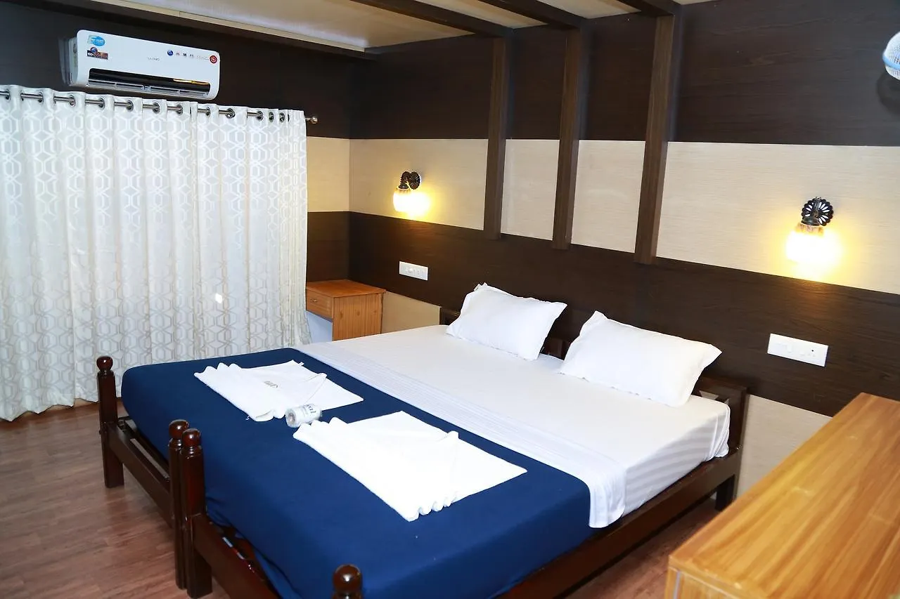 Harmony Houseboats Hotel Alappuzha 4*,